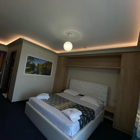 Pogradeci 2 Tushemisht