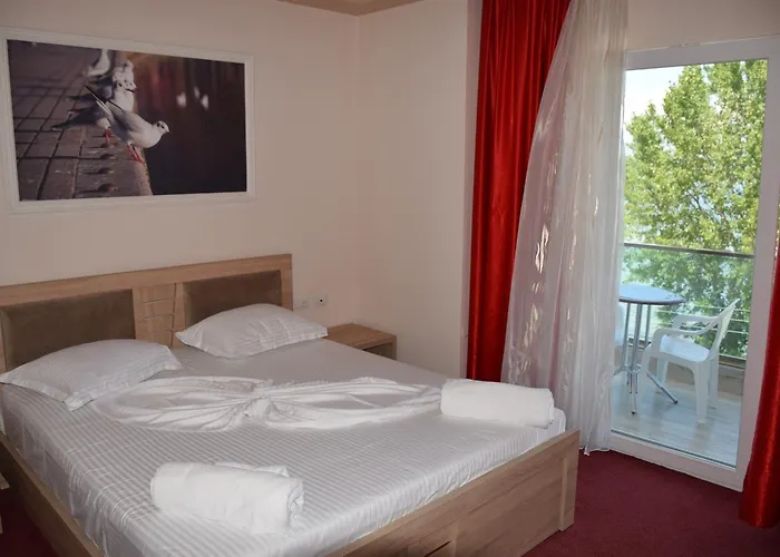 Pogradeci 2 Hotel Tushemisht