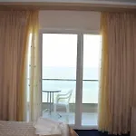 Pogradeci 2 Hotel