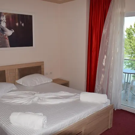 Pogradeci 2 Ξενοδοχείο Tushemisht