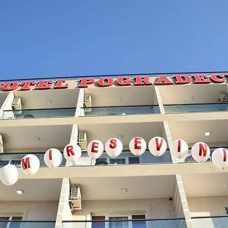 Pogradeci 2 4*