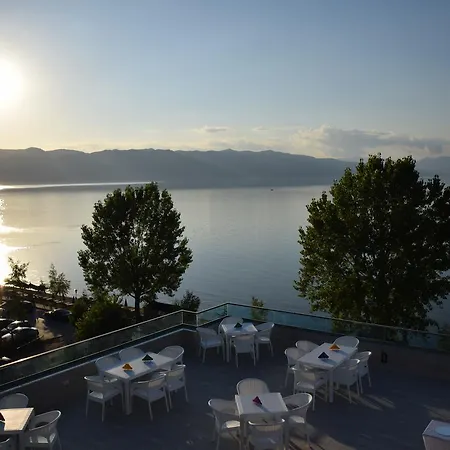 Hotel Pogradeci 2
